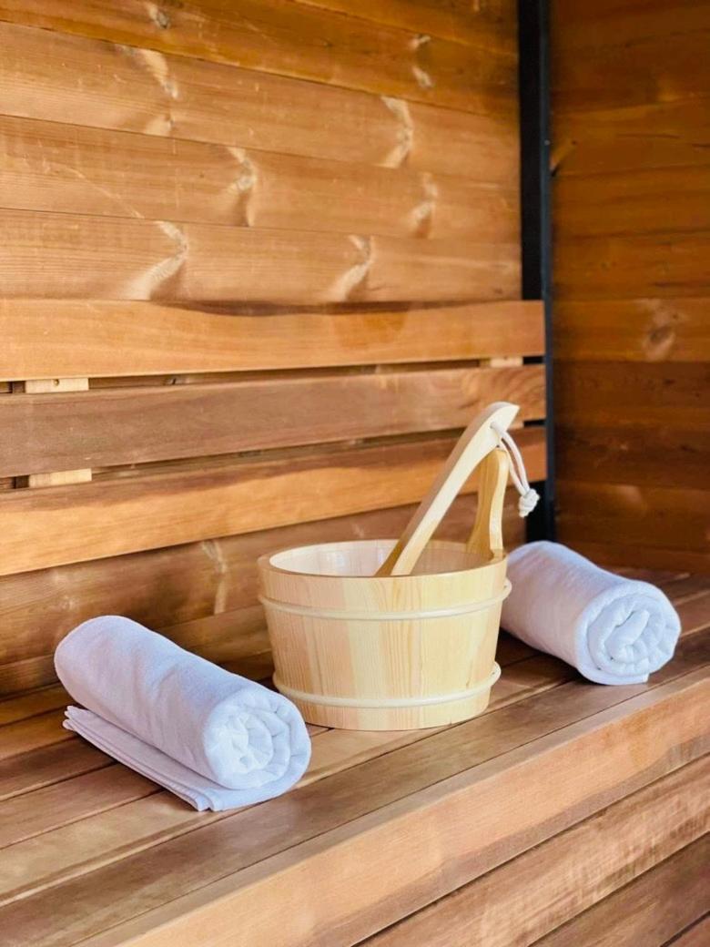 Voeroesko Villa -Elnoeki Szauna Es Jakuzzi Hasznalattal Balatonalmádi Zewnętrze zdjęcie